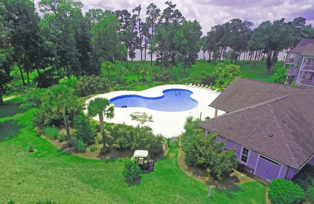 1104 Bridge View Lane, Summerton, SC 29148
