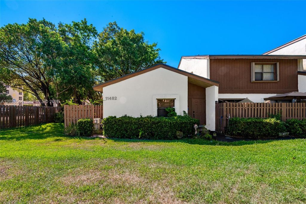 11482 SW 109th Road 29A, Miami, FL 33176