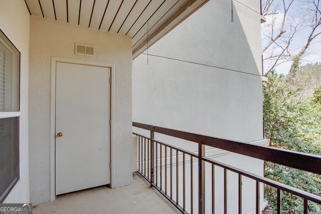 2207 River Green Drive NW, Atlanta, GA 30327