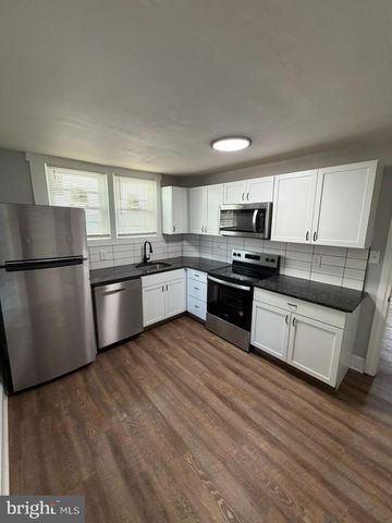 1410 HUDDELL AVE, Marcus Hook, PA 19061