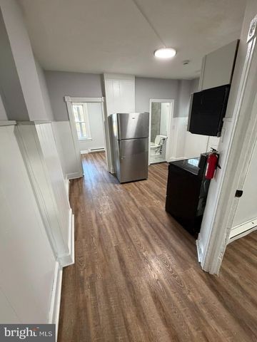 1410 HUDDELL AVE, Marcus Hook, PA 19061