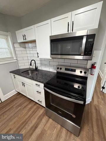 1410 HUDDELL AVE, Marcus Hook, PA 19061