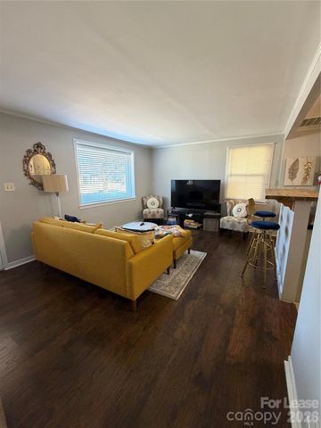 4609 Connecting Road, Charlotte, NC 28209