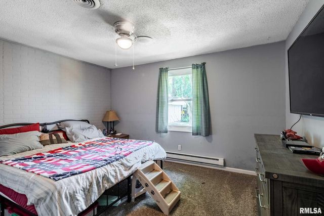 708 E Candy Cane Lane, Westfrank, IL 62896