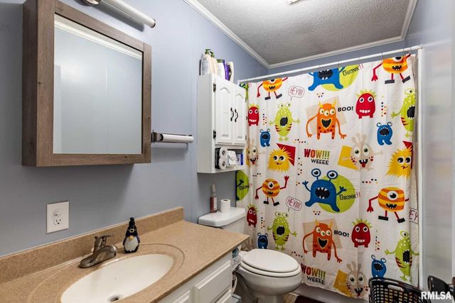 708 E Candy Cane Lane, Westfrank, IL 62896