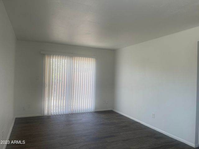 4520 E Wood Street, Phoenix, AZ 85040