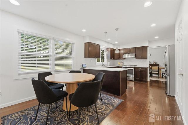 6 Nepote Place, Somerset County, NJ 08873