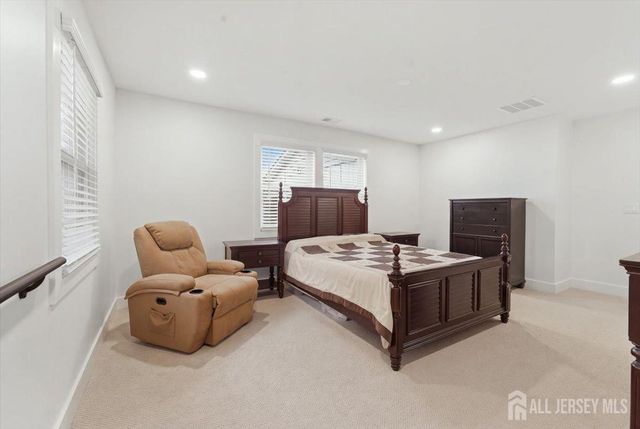 6 Nepote Place, Somerset County, NJ 08873