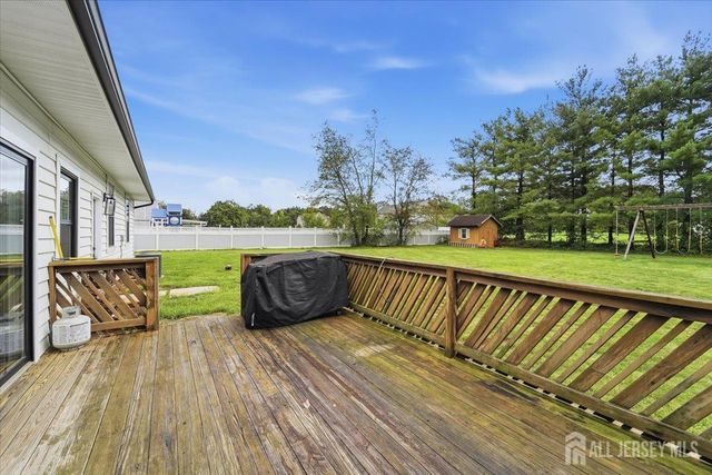 6 Nepote Place, Somerset County, NJ 08873