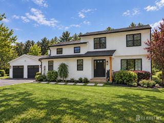 6 Nepote Place, Somerset County, NJ 08873