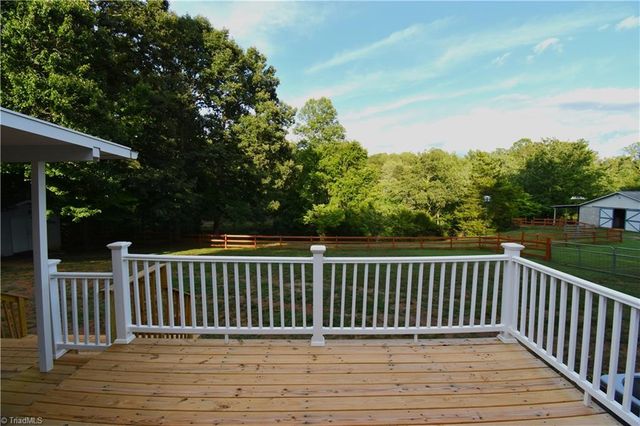 8546 Hudson-James Road, Summerfield, NC 27358