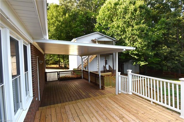 8546 Hudson-James Road, Summerfield, NC 27358