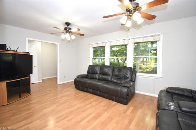 8546 Hudson-James Road, Summerfield, NC 27358
