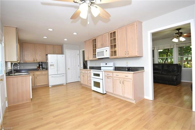 8546 Hudson-James Road, Summerfield, NC 27358