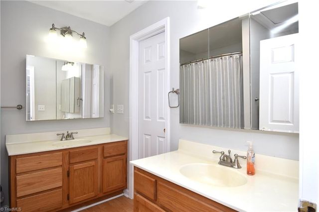 8546 Hudson-James Road, Summerfield, NC 27358