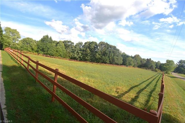 8546 Hudson-James Road, Summerfield, NC 27358