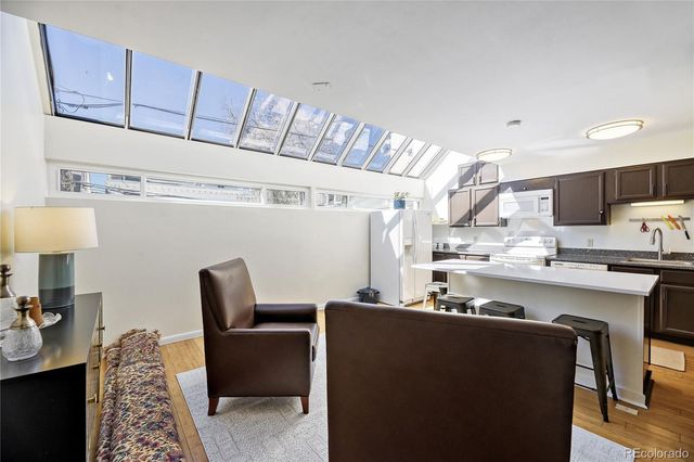 935 N Pennsylvania Street 12, Denver, CO 80203