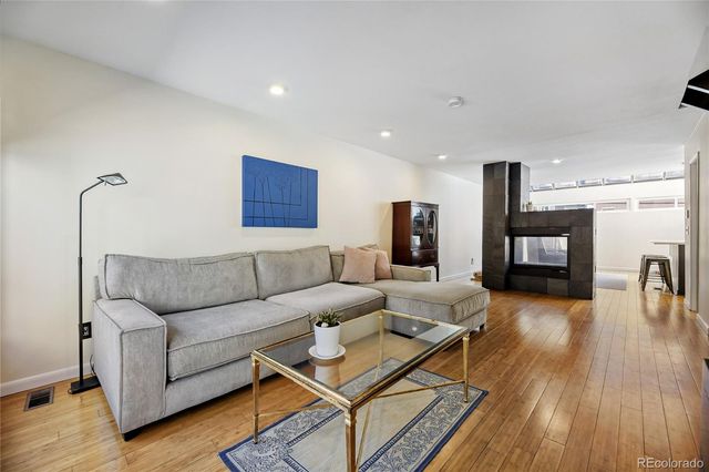 935 N Pennsylvania Street 12, Denver, CO 80203