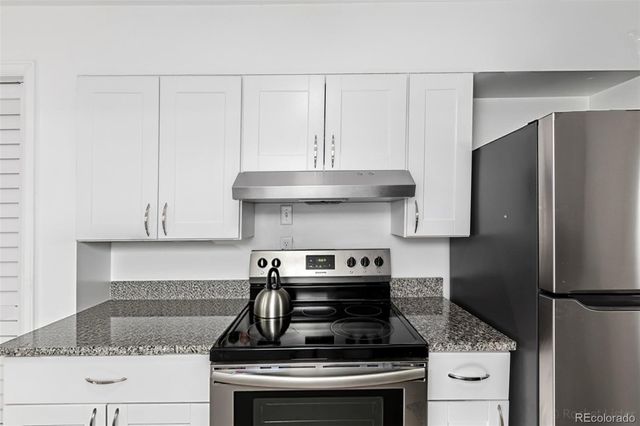 1885 S Zuni Street, Denver, CO 80223