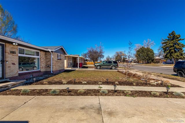 1885 S Zuni Street, Denver, CO 80223