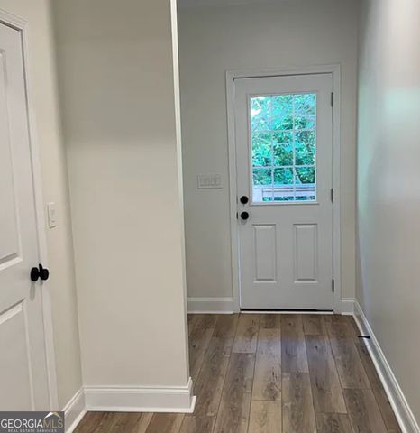 672 Cassanova St., SE B, Atlanta, GA 30315