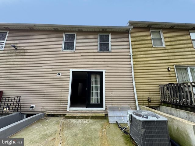 9226 THROGMORTON RD, Baltimore, MD 21234