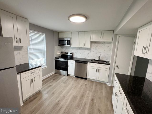 9226 THROGMORTON RD, Baltimore, MD 21234