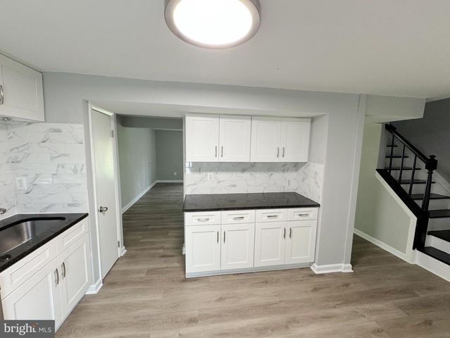 9226 THROGMORTON RD, Baltimore, MD 21234