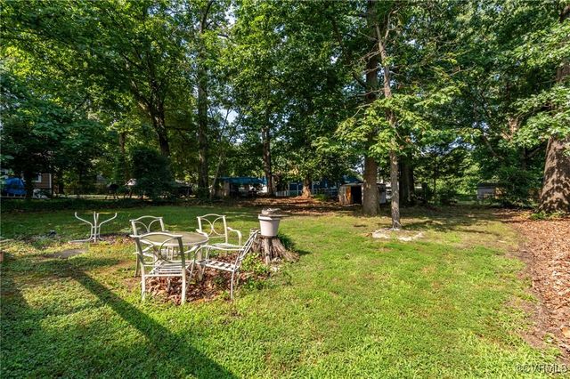 6512 Wentworth St, Chesterfield, VA 23237