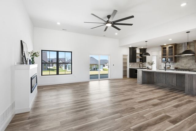 5325 SPARTINA LN, Columbia, MO 65203