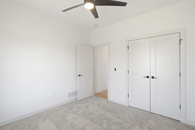 5325 SPARTINA LN, Columbia, MO 65203