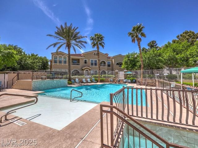 10001 Peace Way 2272, Las Vegas, NV 89147