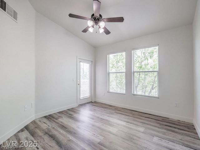 10001 Peace Way 2272, Las Vegas, NV 89147