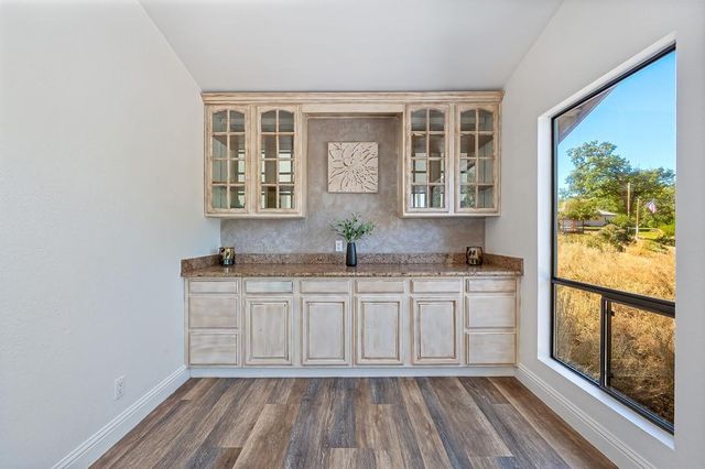 21440 Snooks Rd, Colfax, CA 95713