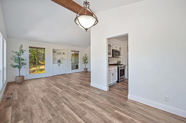 21440 Snooks Rd, Colfax, CA 95713