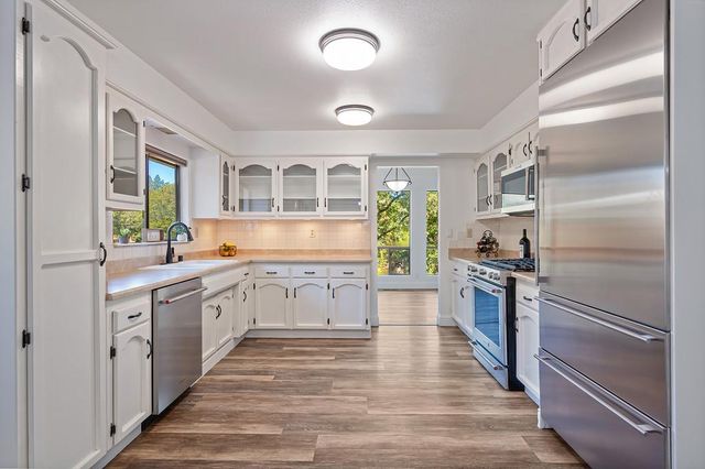 21440 Snooks Rd, Colfax, CA 95713