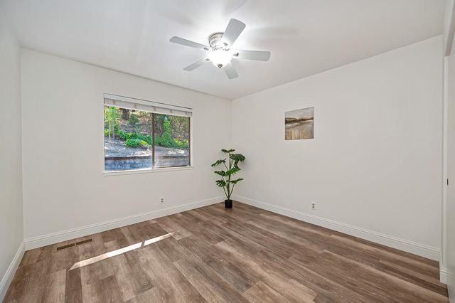 21440 Snooks Rd, Colfax, CA 95713