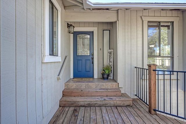 21440 Snooks Rd, Colfax, CA 95713