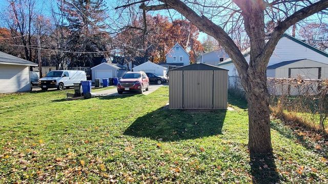 1924 5th Street E, Saint Paul, MN 55119