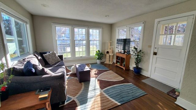 1924 5th Street E, Saint Paul, MN 55119