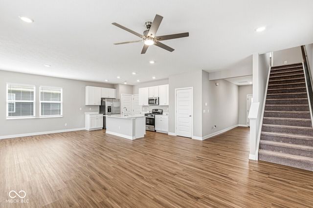 2731 Grassy Branch Drive, Whitestown, IN 46075