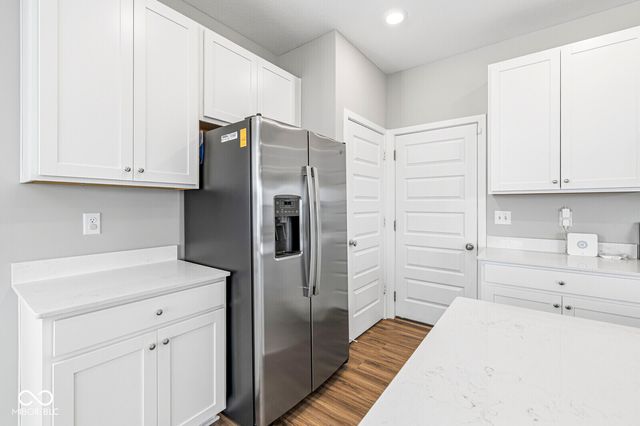 2731 Grassy Branch Drive, Whitestown, IN 46075