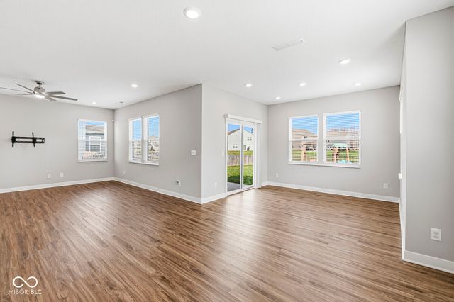 2731 Grassy Branch Drive, Whitestown, IN 46075