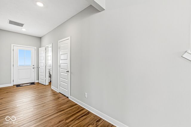 2731 Grassy Branch Drive, Whitestown, IN 46075