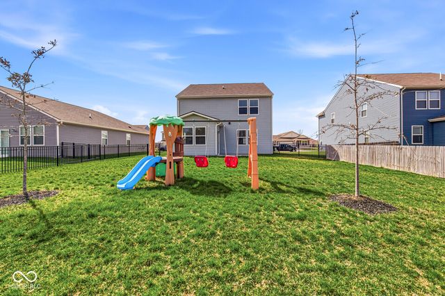 2731 Grassy Branch Drive, Whitestown, IN 46075