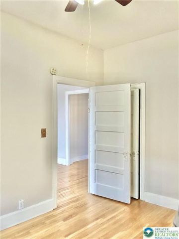 126 North 4th Street 2F, Easton, PA 18042