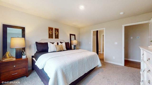 2338 SE Creekhill Way, West Des Moines, IA 50265