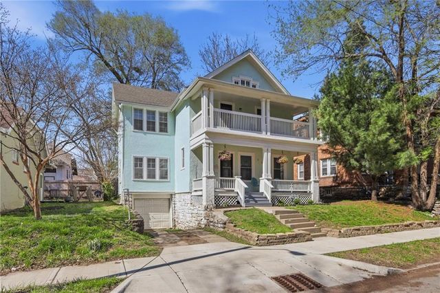 1116 W 41st Terrace, Kansas City, MO 64111