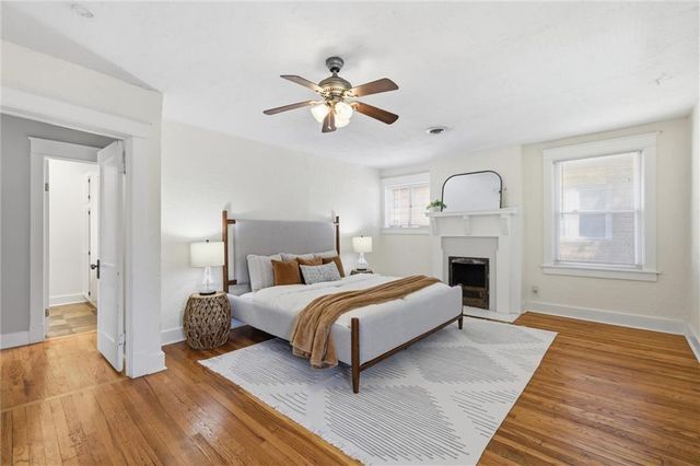 1116 W 41st Terrace, Kansas City, MO 64111