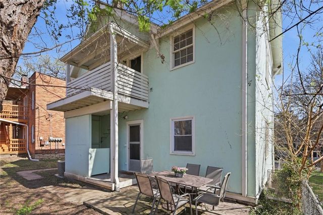 1116 W 41st Terrace, Kansas City, MO 64111